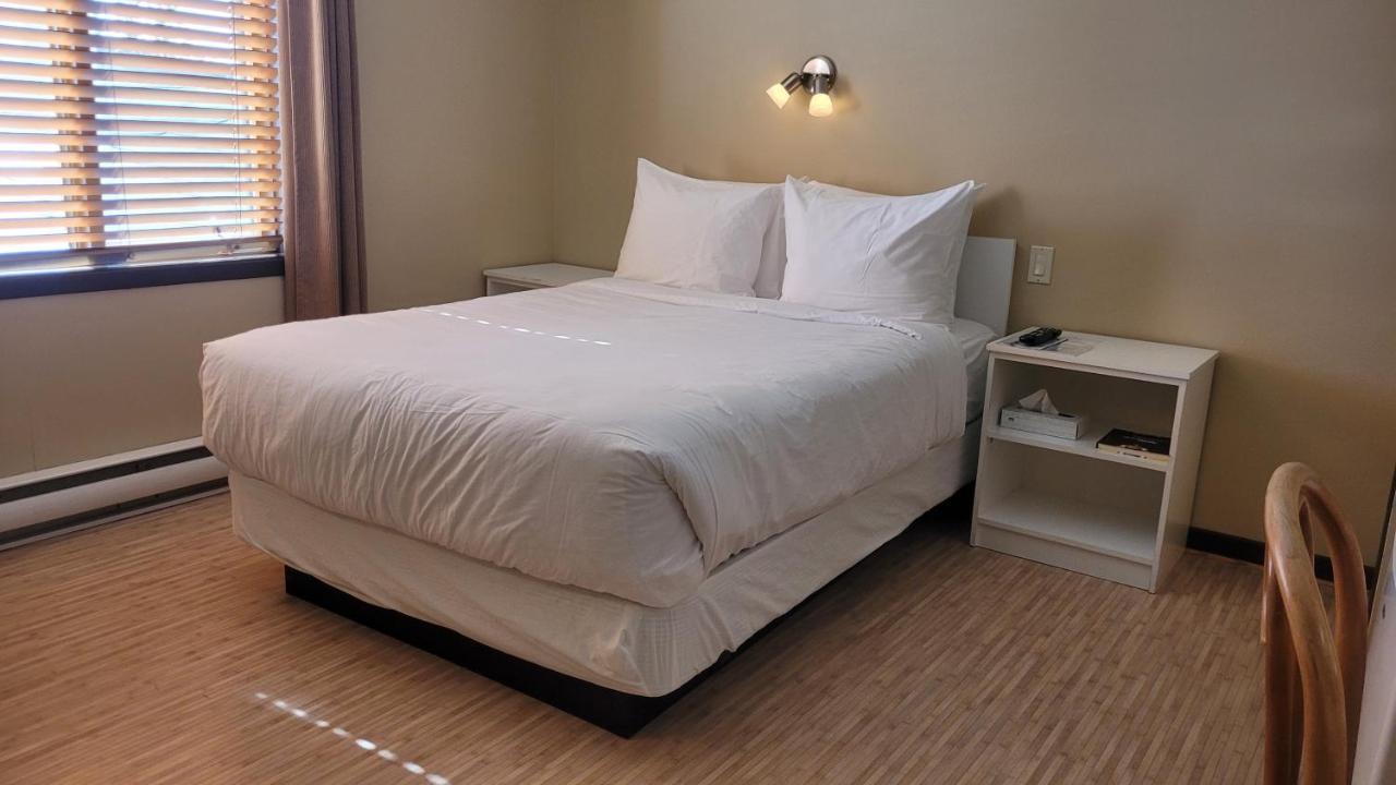 Hotel Aquamer Carleton-sur-Mer Kültér fotó